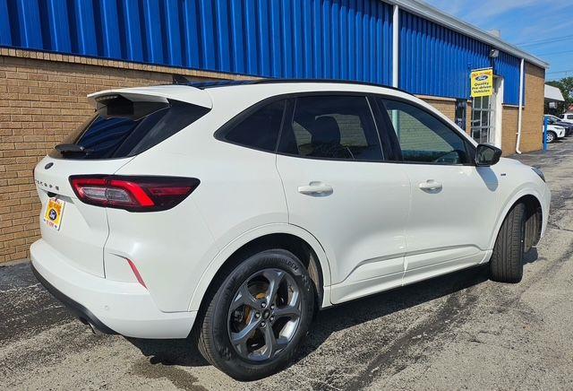 2023 Ford Escape - $20,996