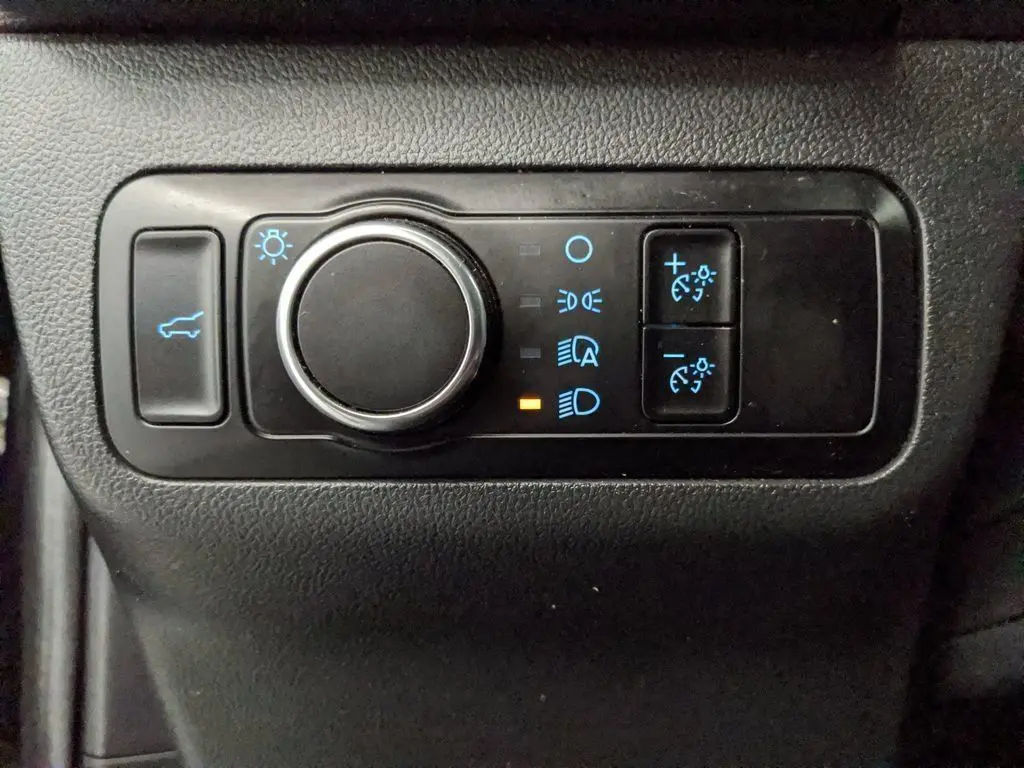 2023 Ford Escape - $23,432