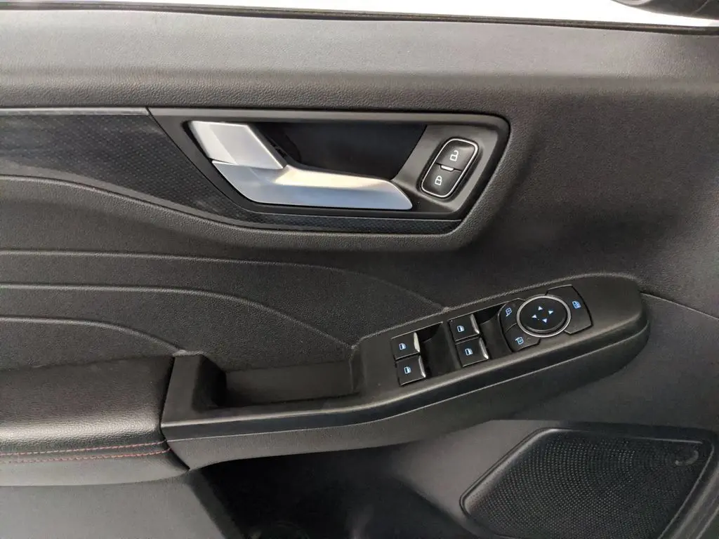 2023 Ford Escape - $23,432