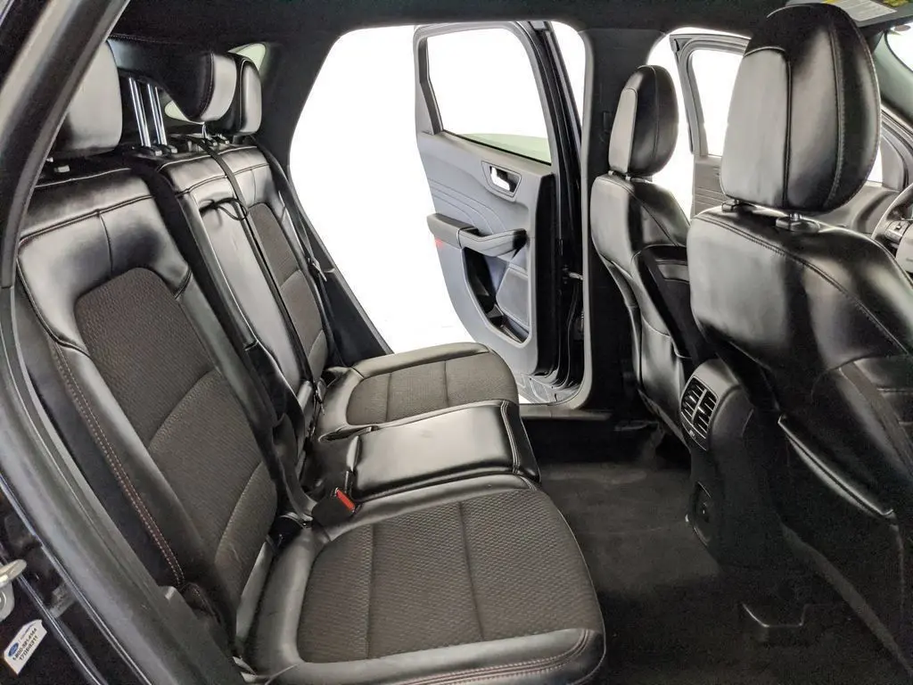 2023 Ford Escape - $23,432