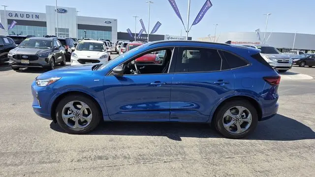 2023 Ford Escape ST-Line