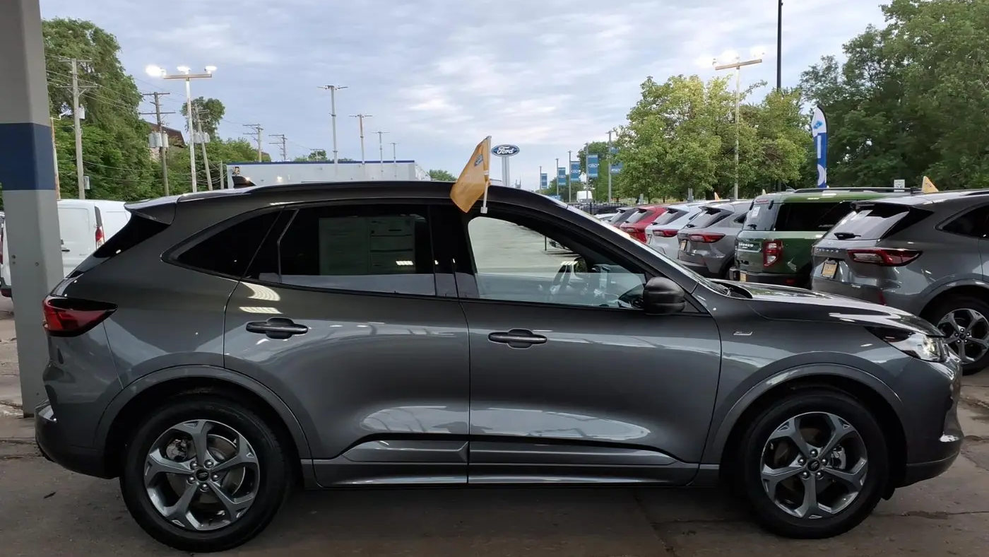 2024 Ford Escape ST-Line