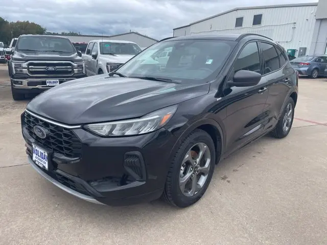 2024 Ford Escape - $20,000