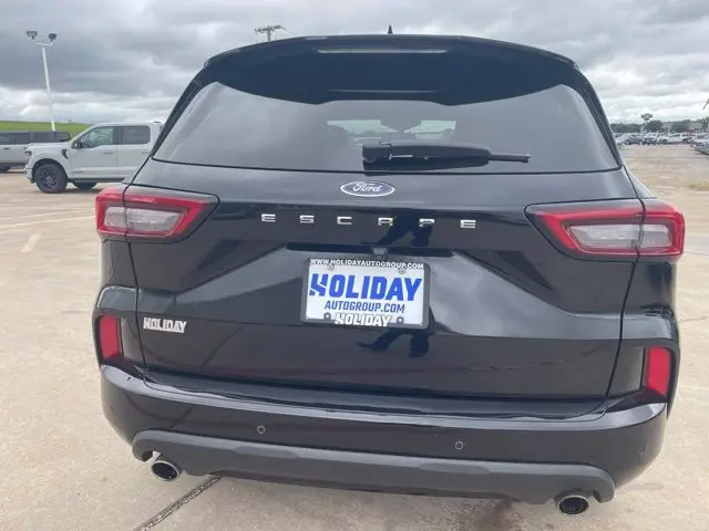 2024 Ford Escape - $20,000