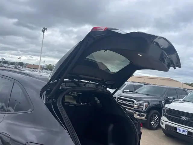 2024 Ford Escape - $20,000