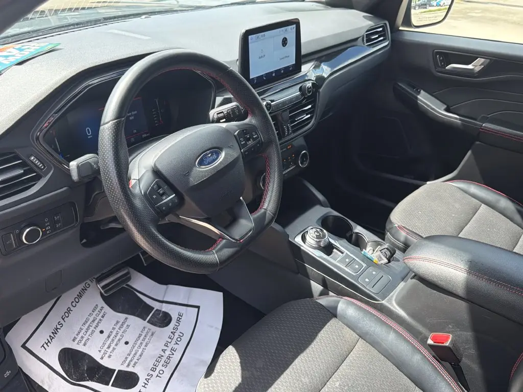 2024 Ford Escape - $19,000
