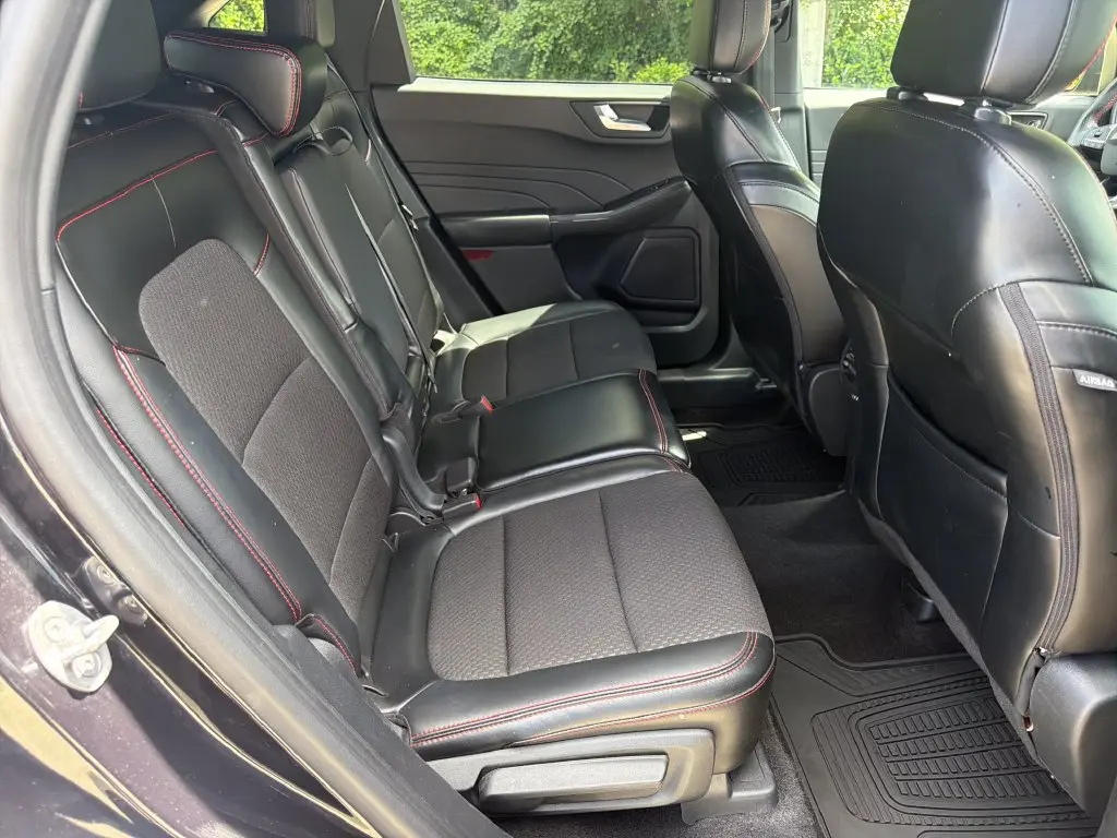 2024 Ford Escape - $19,000