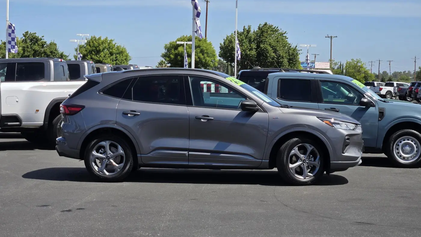 2024 Ford Escape ST-Line