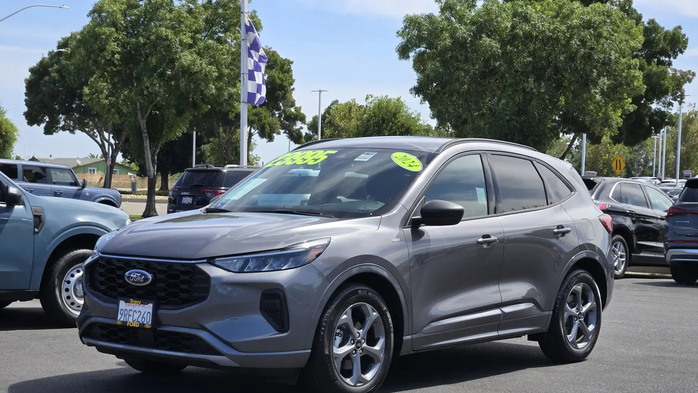 2024 Ford Escape ST-Line