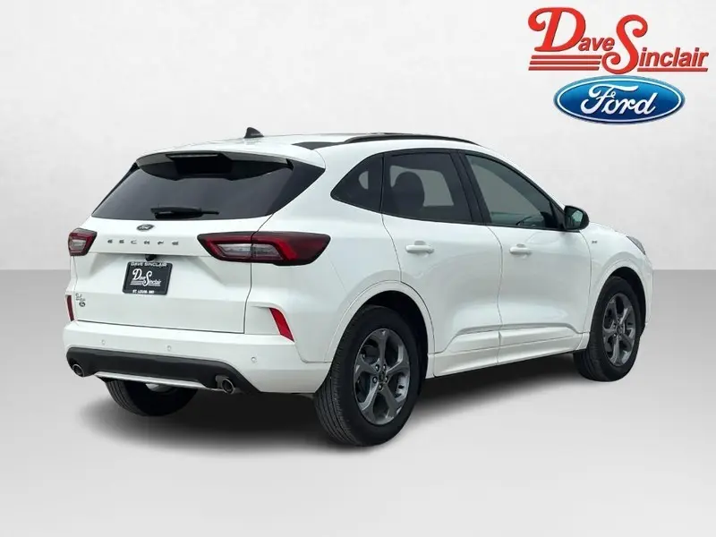 2024 Ford Escape - $24,750