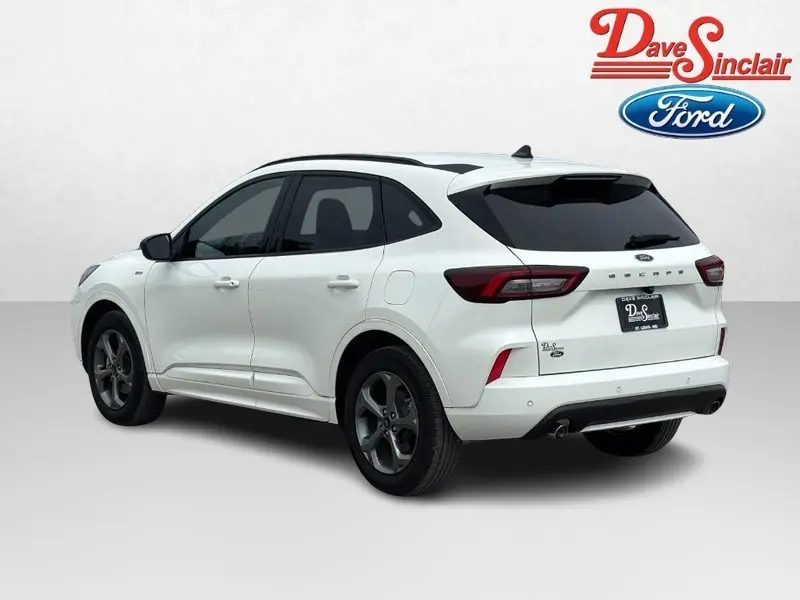 2024 Ford Escape - $24,750