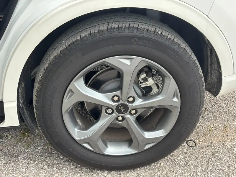 2024 Ford Escape - $24,750