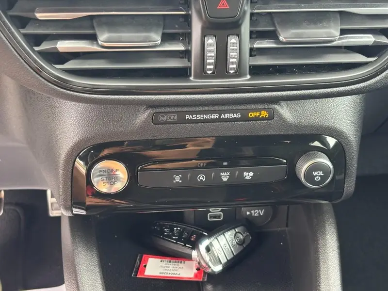 2024 Ford Escape - $24,750