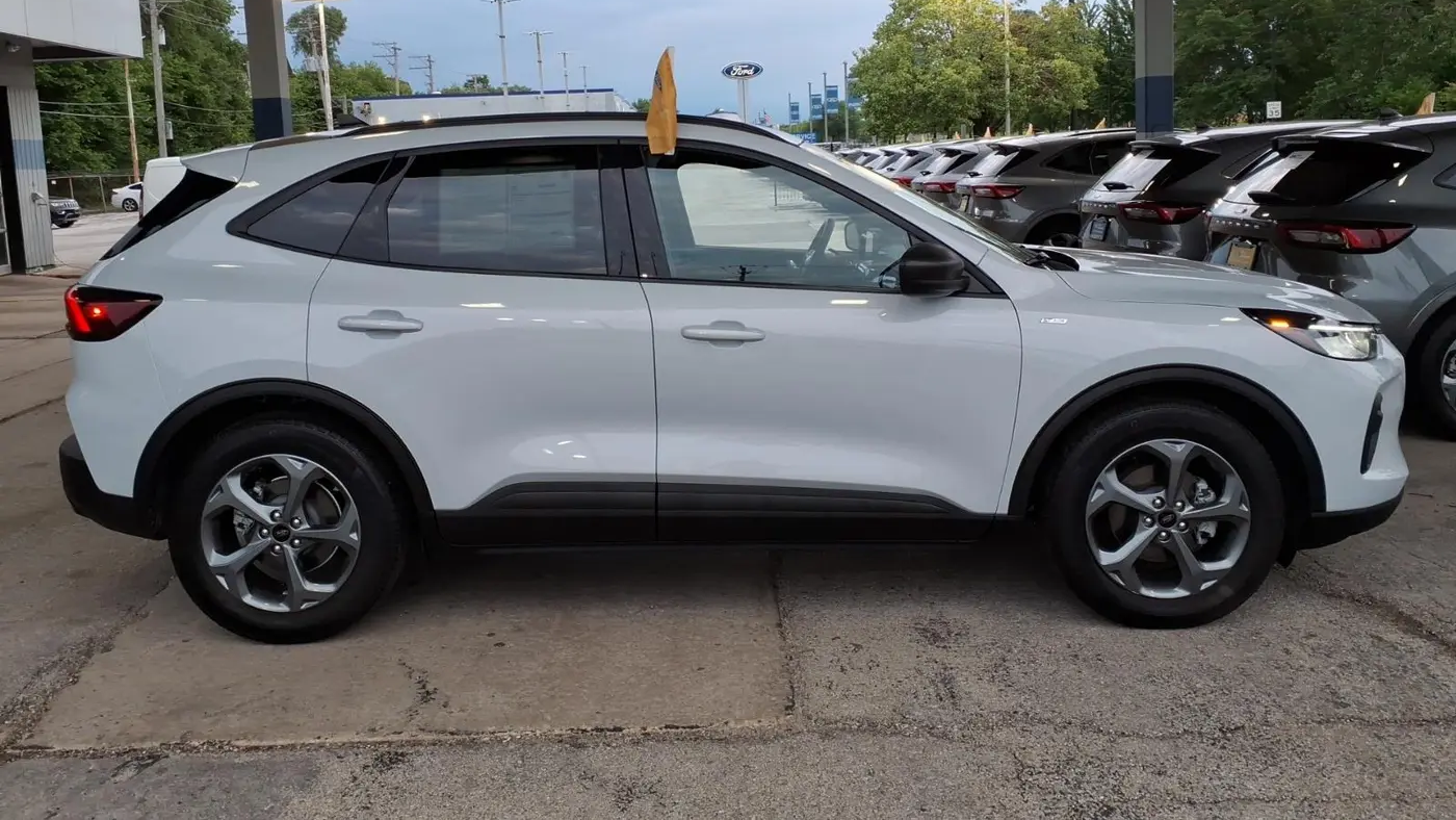 2025 Ford Escape ST-Line
