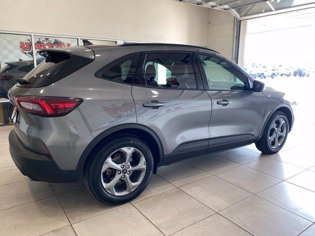 2025 Ford Escape - $23,083