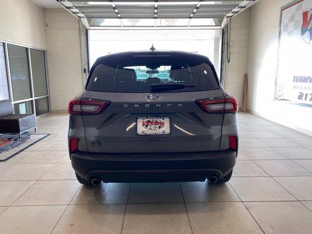 2025 Ford Escape - $23,083