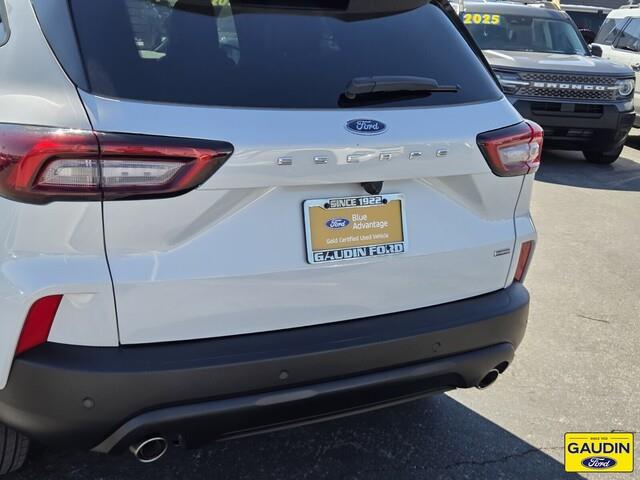 2025 Ford Escape - $23,850