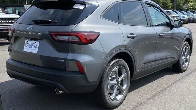 2025 Ford Escape Hybrid ST-Line