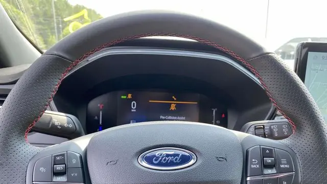 2025 Ford Escape Hybrid ST-Line