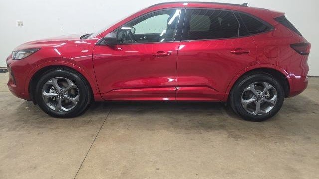 2023 Ford Escape Hybrid ST-Line
