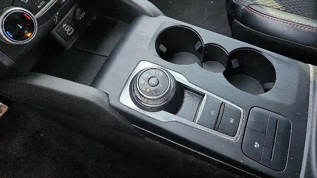 2024 Ford Escape Hybrid ST-Line