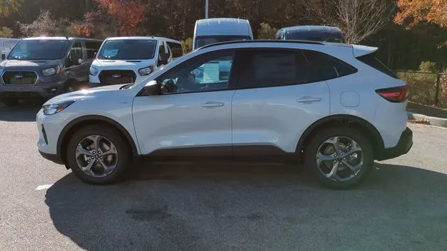 2025 Ford Escape Hybrid ST-Line
