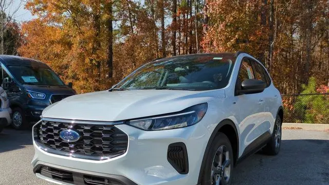 2025 Ford Escape Hybrid ST-Line