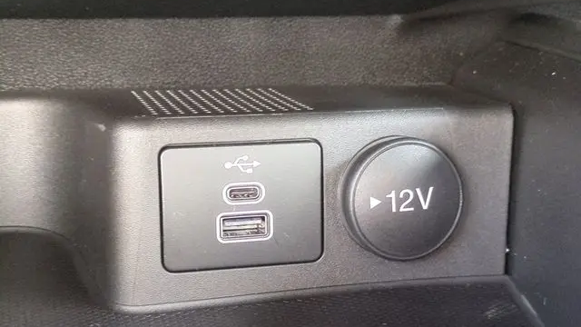 2025 Ford Escape Hybrid ST-Line