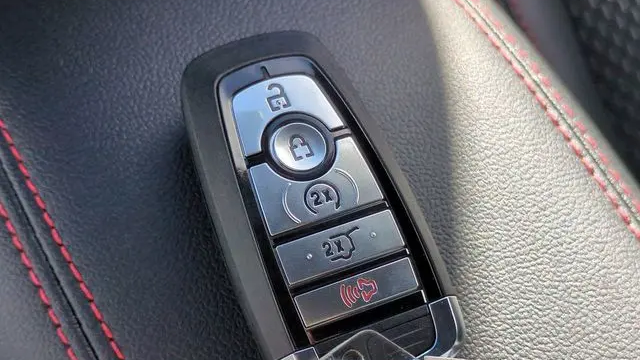 2025 Ford Escape Hybrid ST-Line