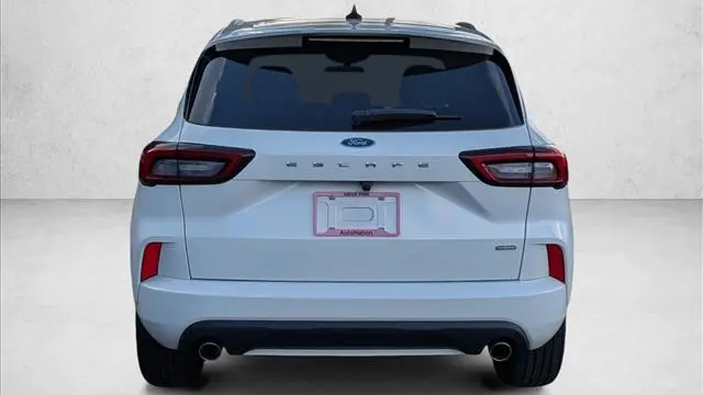 2023 Ford Escape Hybrid ST-Line