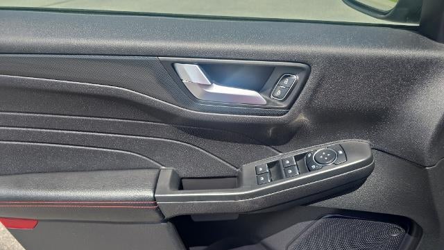 2024 Ford Escape Hybrid ST-Line