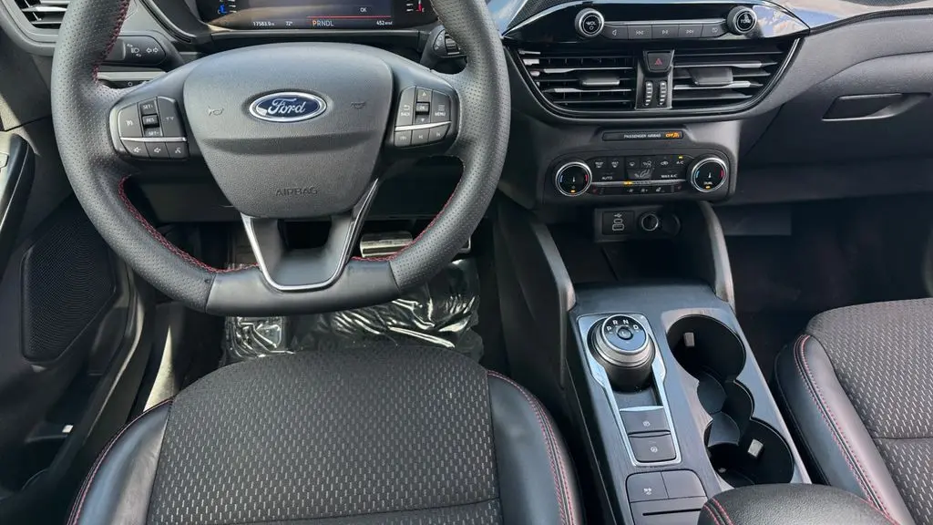 2024 Ford Escape Hybrid ST-Line