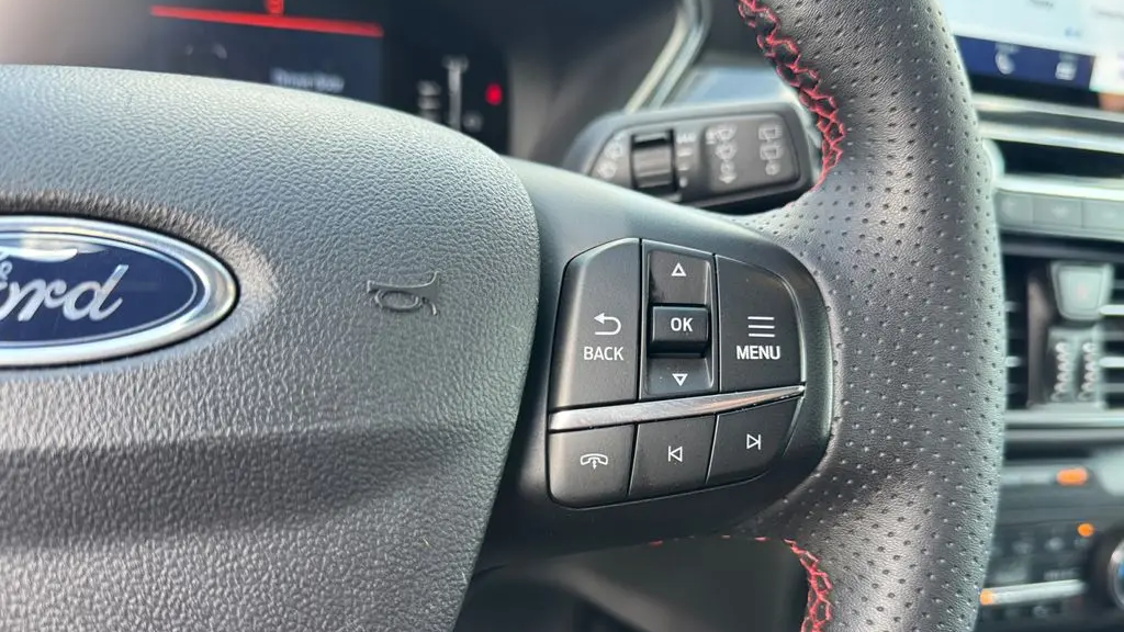 2024 Ford Escape Hybrid ST-Line