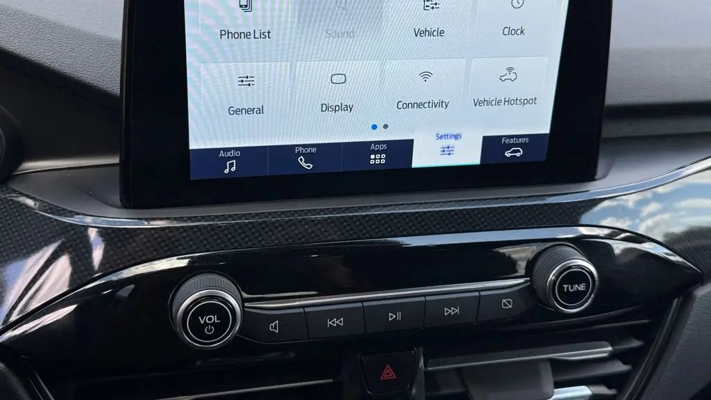 2024 Ford Escape Hybrid ST-Line