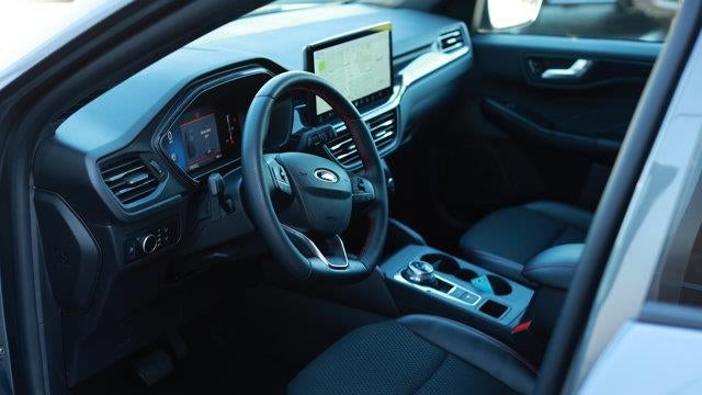 2025 Ford Escape Hybrid ST-Line