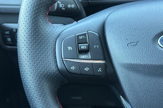 2025 Ford Escape - $33,074