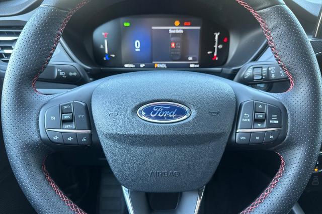 2025 Ford Escape - $33,074