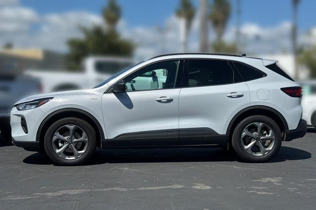 2025 Ford Escape - $33,074