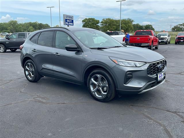 2025 Ford Escape - $28,394