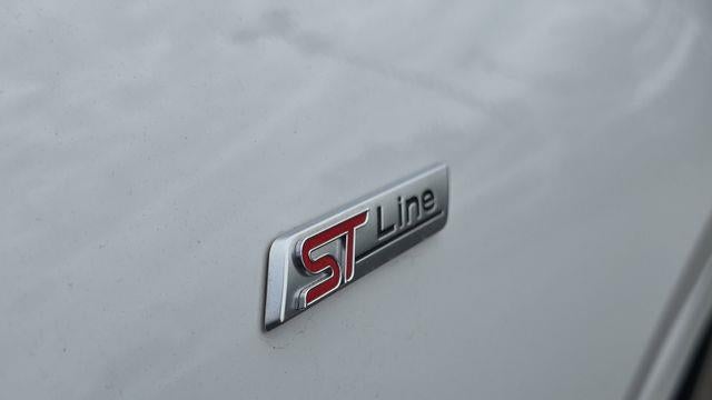 2023 Ford Escape Hybrid ST-Line