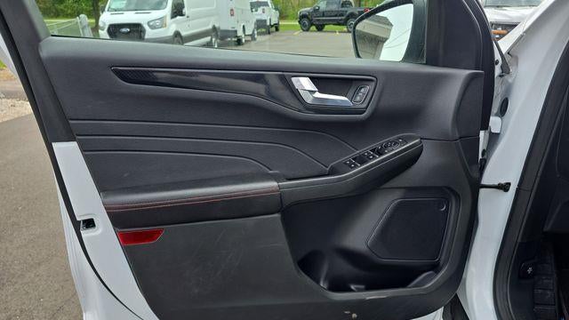 2023 Ford Escape Hybrid ST-Line