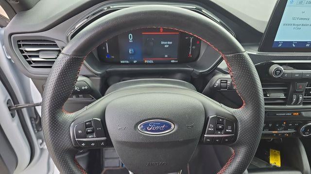 2023 Ford Escape Hybrid ST-Line