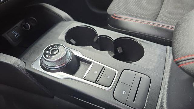 2023 Ford Escape Hybrid ST-Line