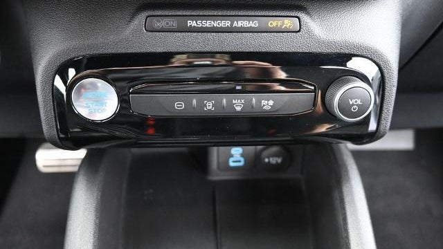 2023 Ford Escape Hybrid ST-Line