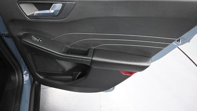 2023 Ford Escape Hybrid ST-Line