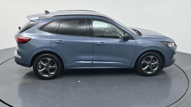 2023 Ford Escape Hybrid ST-Line