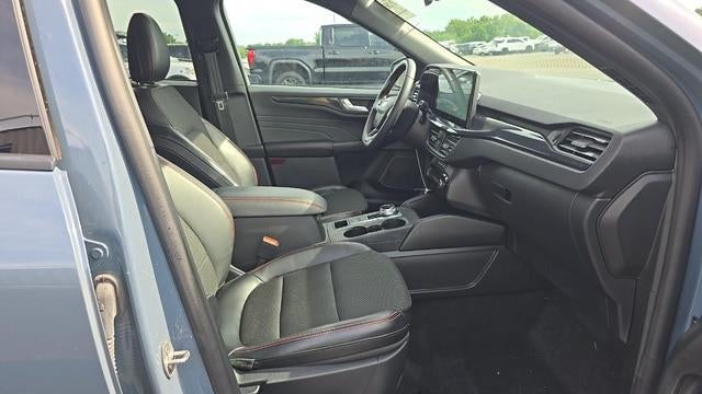 2025 Ford Escape Hybrid ST-Line