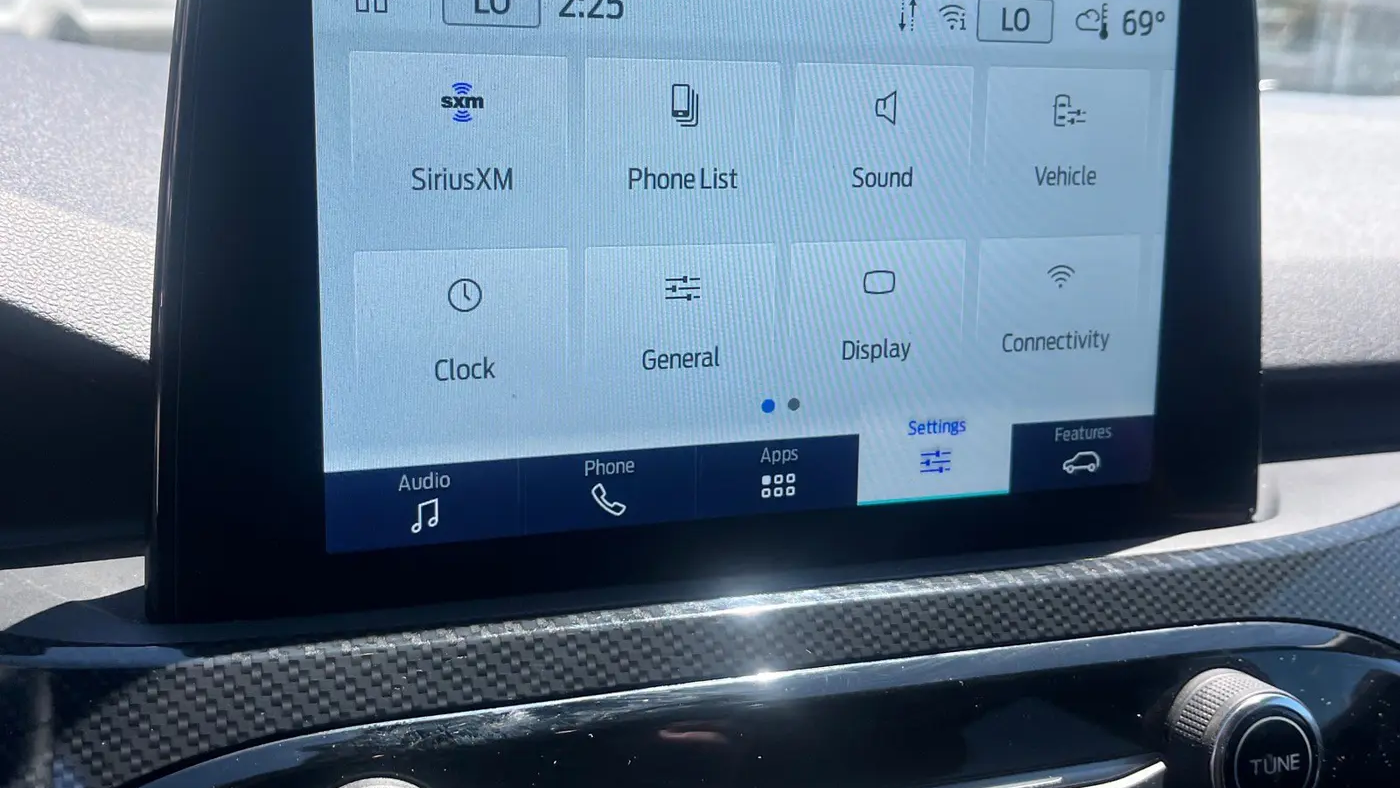 2025 Ford Escape Hybrid ST-Line