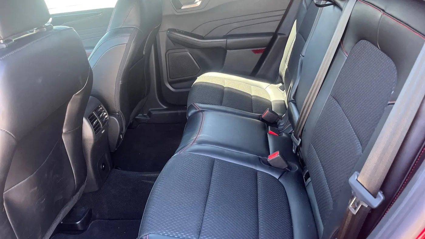 2025 Ford Escape Hybrid ST-Line