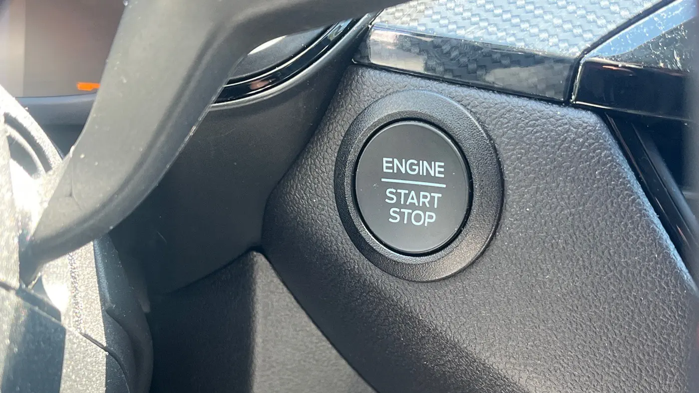 2025 Ford Escape Hybrid ST-Line